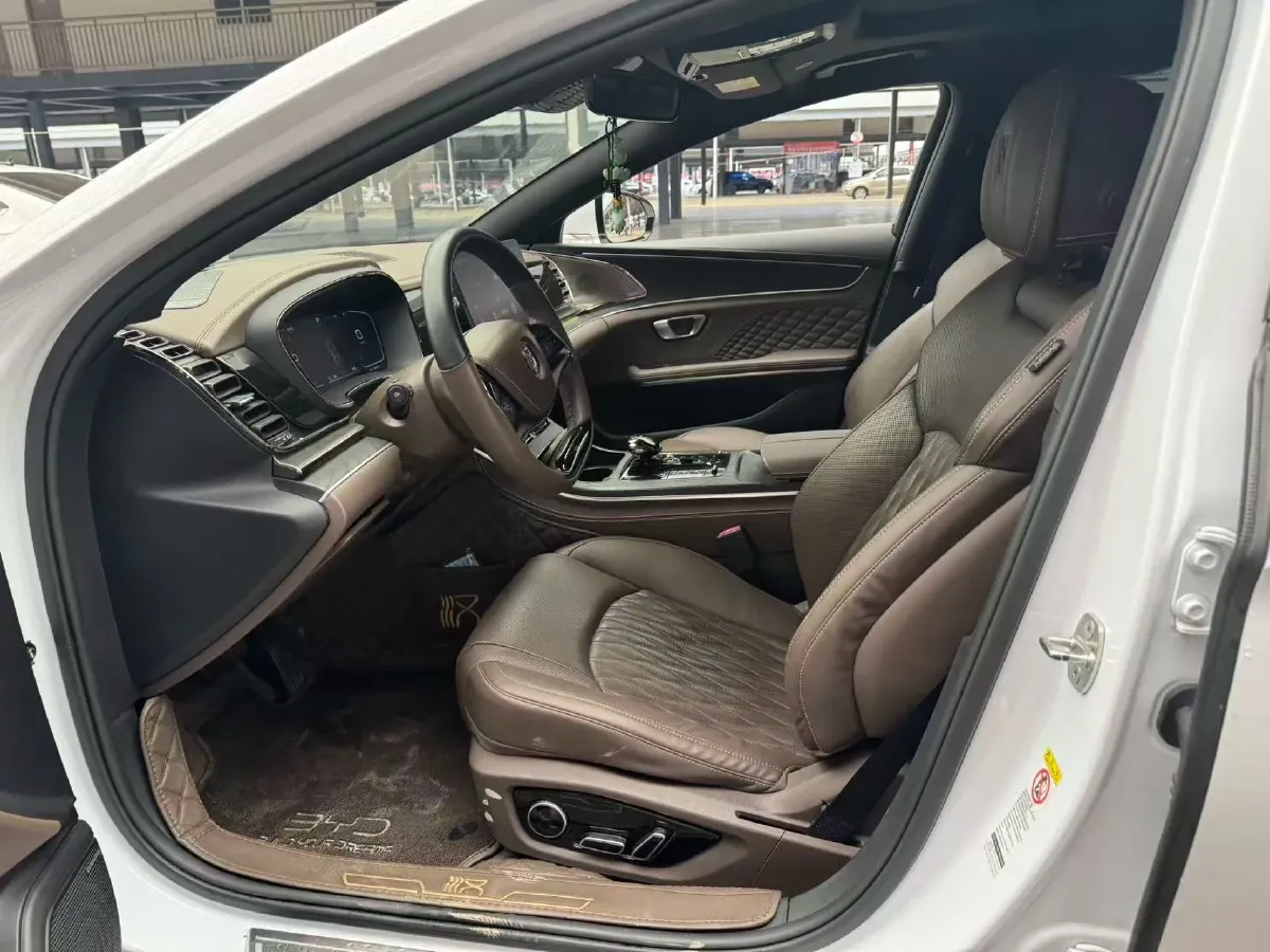 2022 Lincoln Corsair 2.0T 245HP L4 8AT,autocango,china used car exporter,china ev exporter,chinese used car exporter,chinese used ev exporter