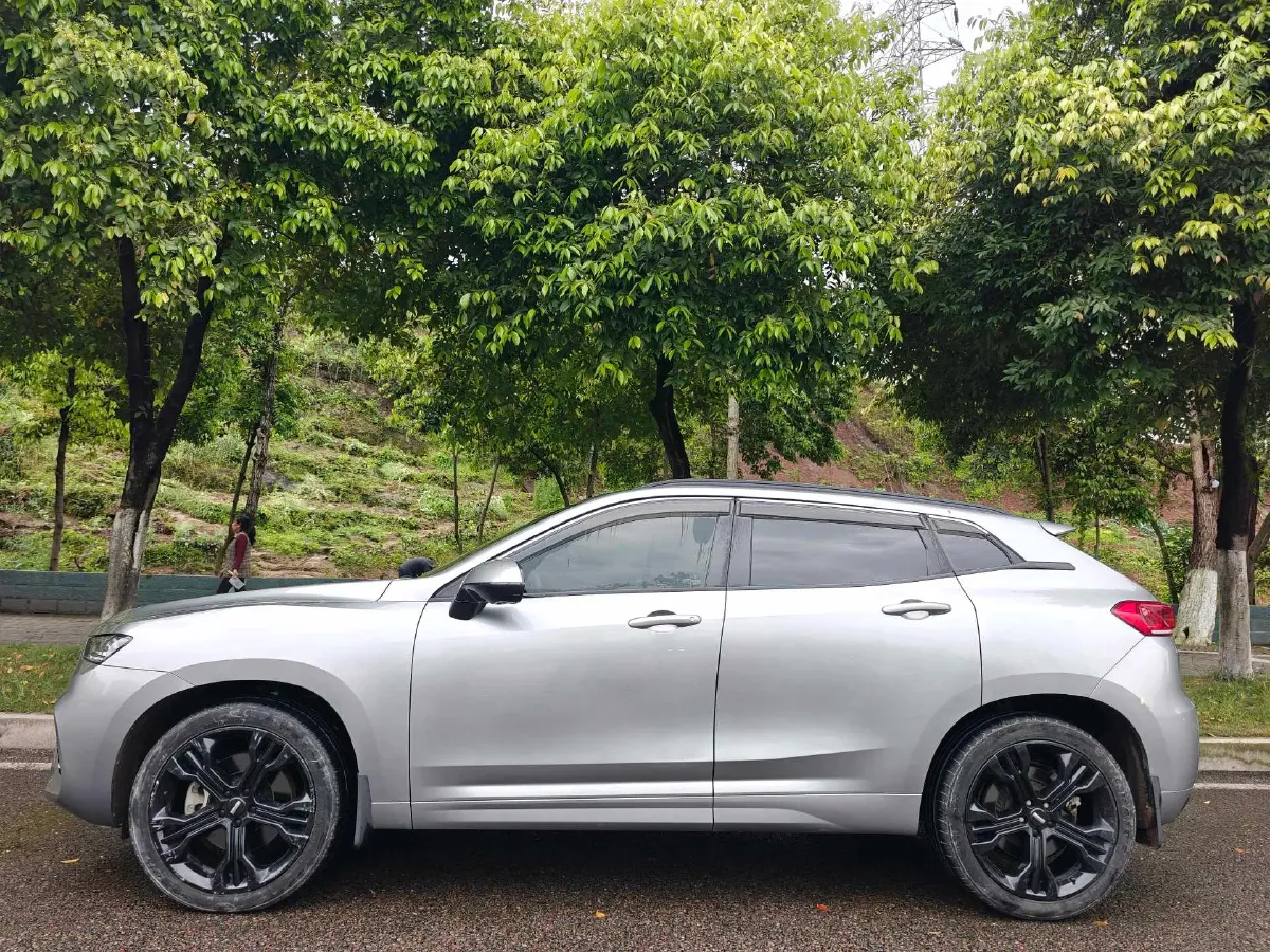 2017 WEY VV7 2.0T 234HP L4 7DCT,autocango,china used car exporter,china ev exporter,chinese used car exporter,chinese used ev exporter