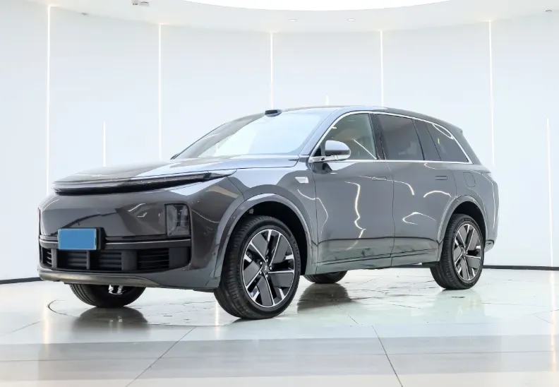 2025 Li L8 Range Extended 154HP REEV,autocango,china used car exporter,china ev exporter,chinese used car exporter,chinese used ev exporter