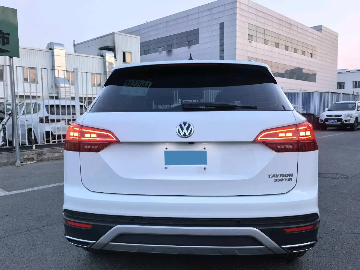 2020 Volkswagen Tayron 2.0T 186HP L4 7DCT,autocango,china used car exporter,china ev exporter,chinese used car exporter,chinese used ev exporter