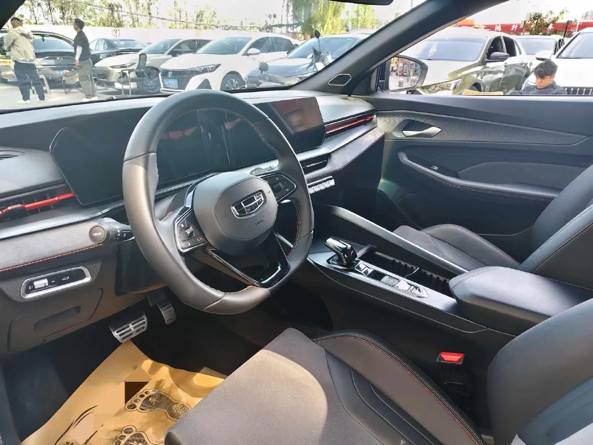 2022 Geely Binray 1.5T 181HP L4 7DCT,autocango,china used car exporter,china ev exporter,chinese used car exporter,chinese used ev exporter