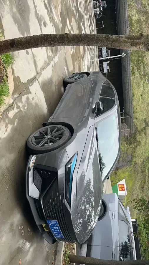 2023 ChangAn UNI-V 1.5T 188HP L4 7DCT,autocango,china used car exporter,china ev exporter,chinese used car exporter,chinese used ev exporter