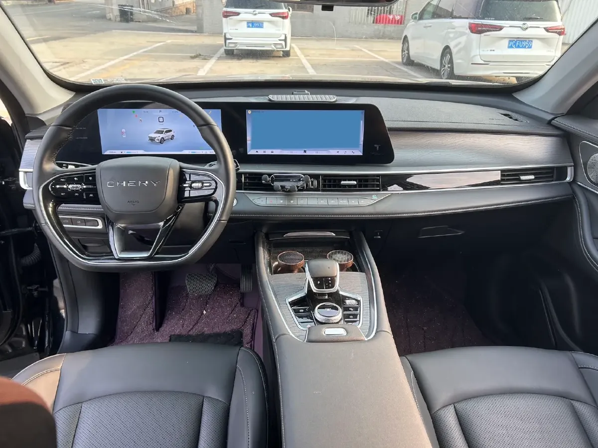 2025 Chery Tiggo 8 PRO 1.6T 197HP L4 7DCT,autocango,china used car exporter,china ev exporter,chinese used car exporter,chinese used ev exporter