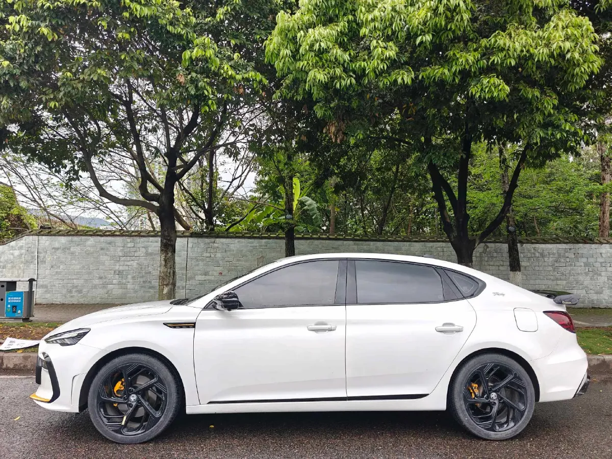 2020 MG MG6 1.5T 181HP L4 7DCT,autocango,china used car exporter,china ev exporter,chinese used car exporter,chinese used ev exporter