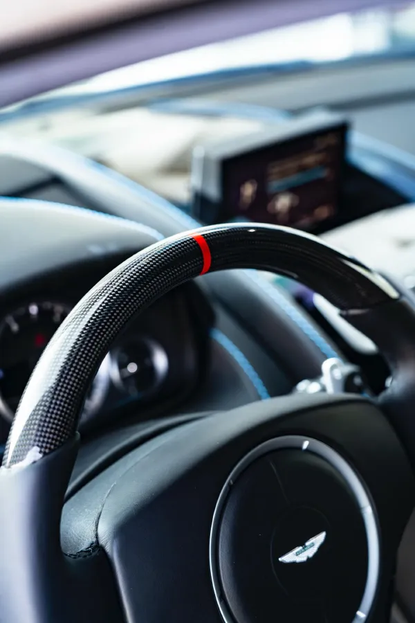 2015 Aston Martin Rapide 6.0L 560HP V12 8AT,autocango,china used car exporter,china ev exporter,chinese used car exporter,chinese used ev exporter