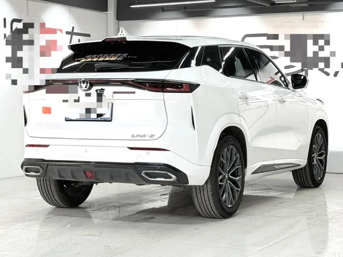 2025 ChangAn UNI-Z 1.5T 188HP L4 7DCT,autocango,china used car exporter,china ev exporter,chinese used car exporter,chinese used ev exporter