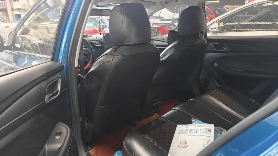 2019 Roewe i5 1.5L 120HP L4 CVT,autocango,china used car exporter,china ev exporter,chinese used car exporter,chinese used ev exporter