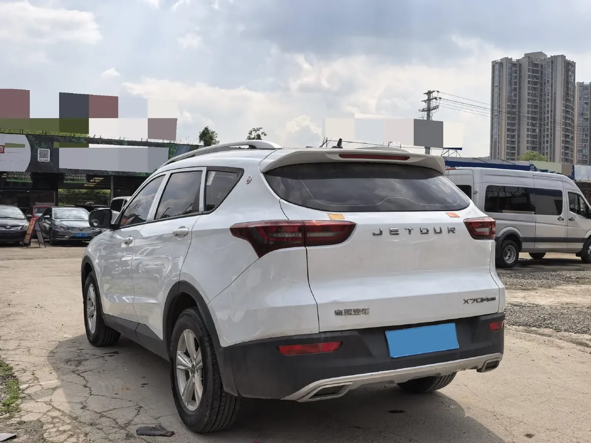 2022 Jetour X70M 1.5T 156HP L4 6MT,autocango,china used car exporter,china ev exporter,chinese used car exporter,chinese used ev exporter