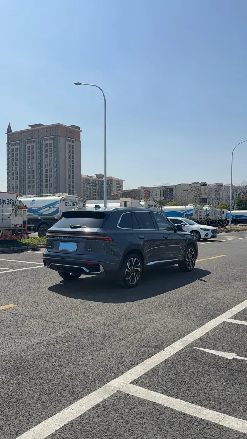 2021 Geely Monjaro 2.0T 218HP L4 7DCT,autocango,china used car exporter,china ev exporter,chinese used car exporter,chinese used ev exporter