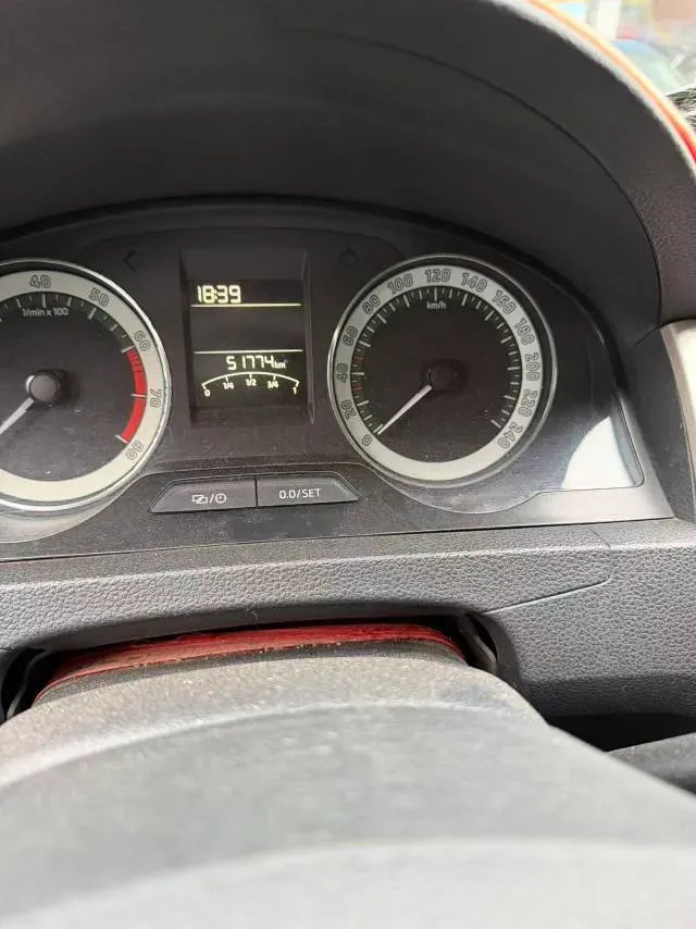 2019 Skoda Rapid Spaceback 1.5L 110HP L4 6AT,autocango,china used car exporter,china ev exporter,chinese used car exporter,chinese used ev exporter