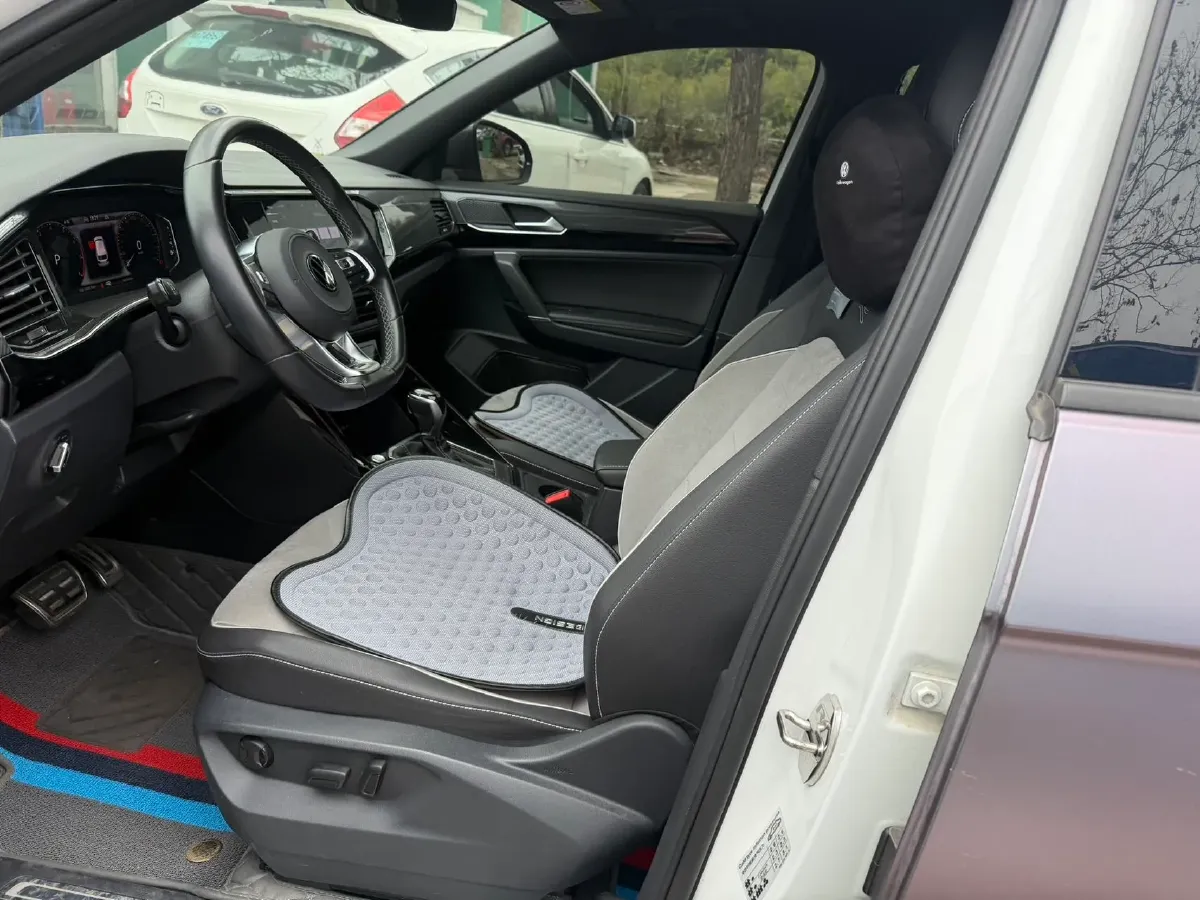 2022 Volkswagen Tayron 2.0T 220HP L4 7DCT,autocango,china used car exporter,china ev exporter,chinese used car exporter,chinese used ev exporter