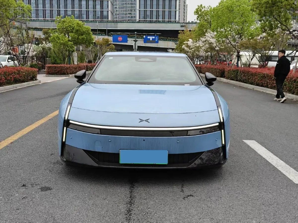 2025 Xpeng P7 BEV,autocango,china used car exporter,china ev exporter,chinese used car exporter,chinese used ev exporter