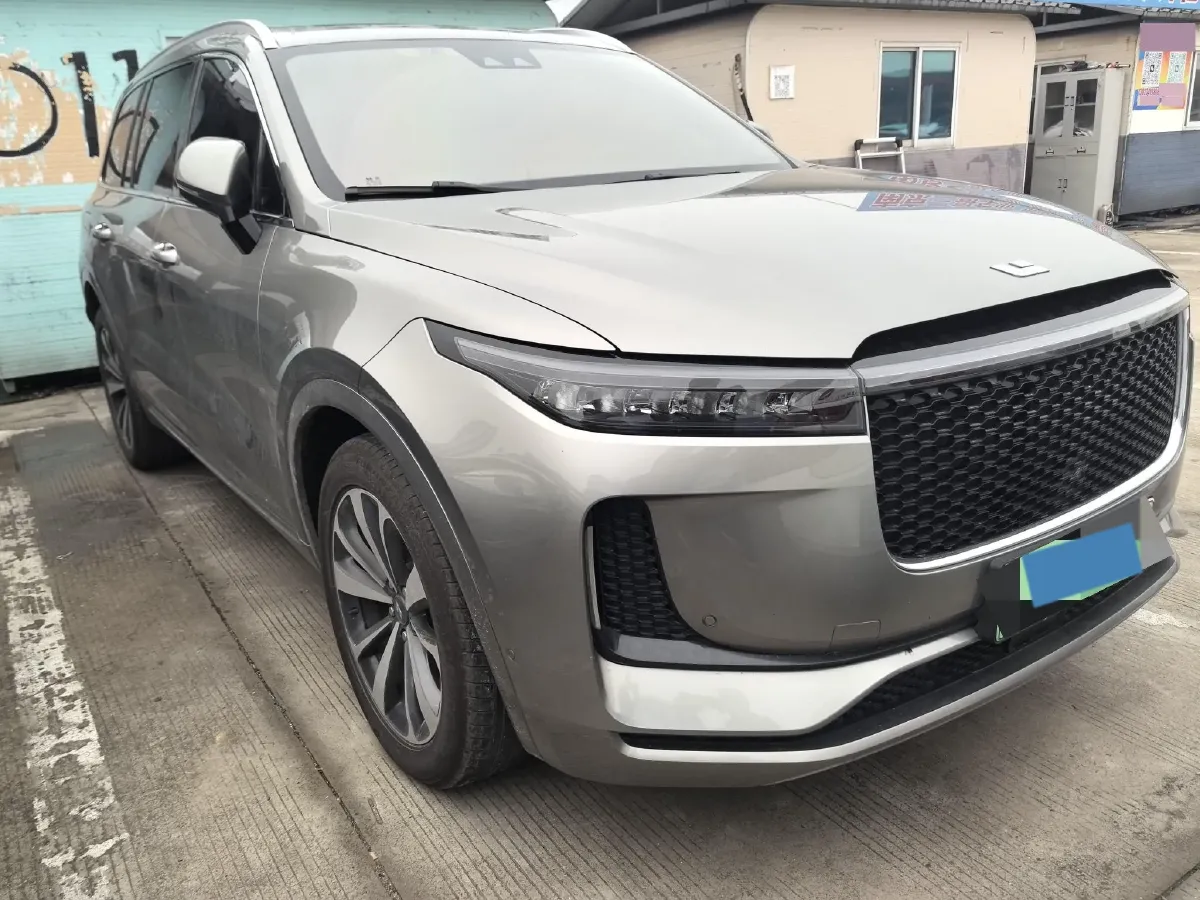 2020 Li ONE Range Extended 131HP REEV 40.5KWH,autocango,china used car exporter,china ev exporter,chinese used car exporter,chinese used ev exporter