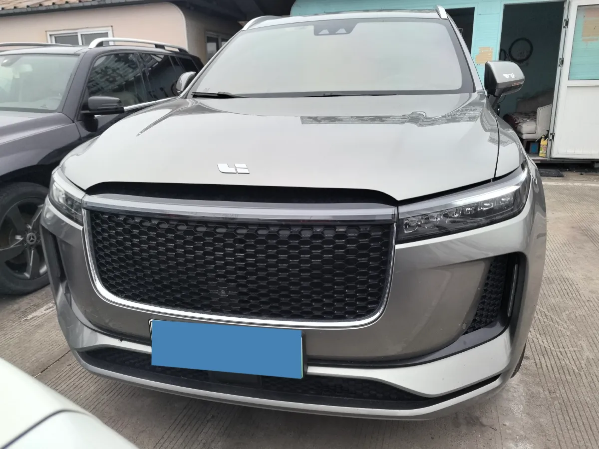 2020 Li ONE Range Extended 131HP REEV 40.5KWH,autocango,china used car exporter,china ev exporter,chinese used car exporter,chinese used ev exporter
