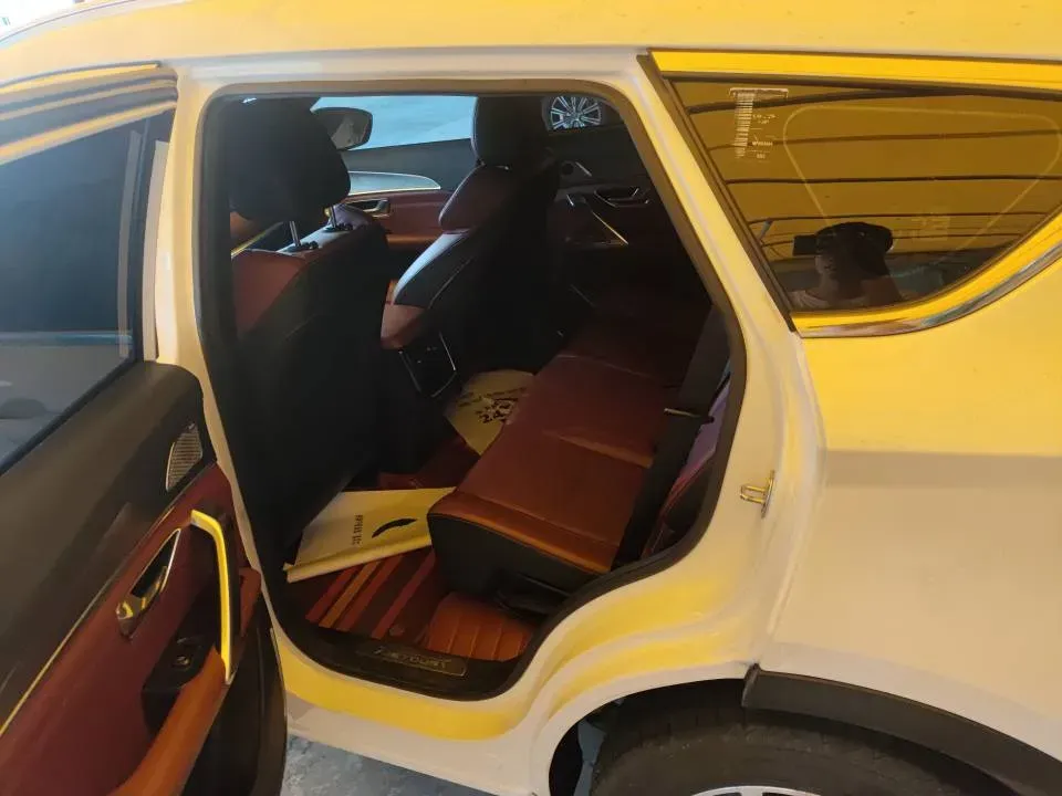 2021 Jetour X70 Plus 1.6T 197HP L4 7DCT,autocango,china used car exporter,china ev exporter,chinese used car exporter,chinese used ev exporter