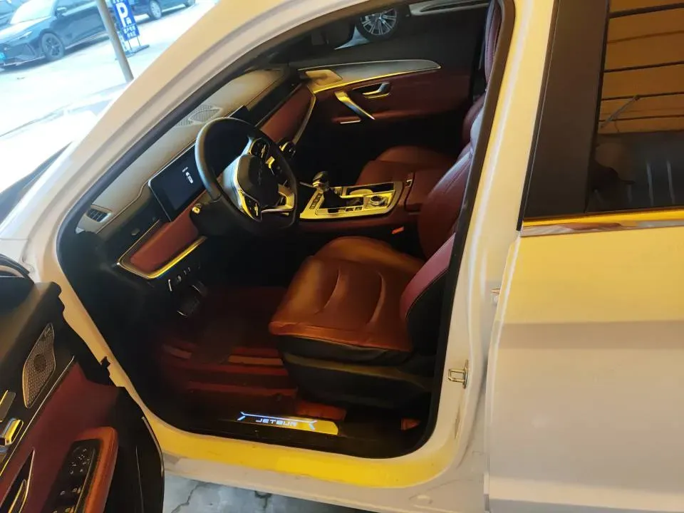 2021 Jetour X70 Plus 1.6T 197HP L4 7DCT,autocango,china used car exporter,china ev exporter,chinese used car exporter,chinese used ev exporter