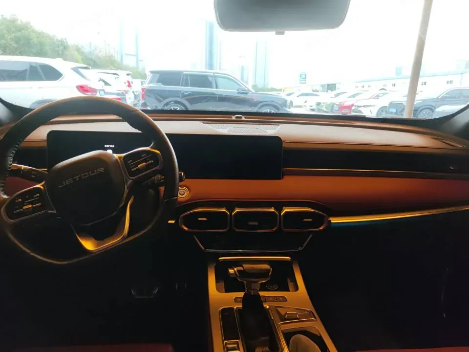 2021 Jetour X70 Plus 1.6T 197HP L4 7DCT,autocango,china used car exporter,china ev exporter,chinese used car exporter,chinese used ev exporter