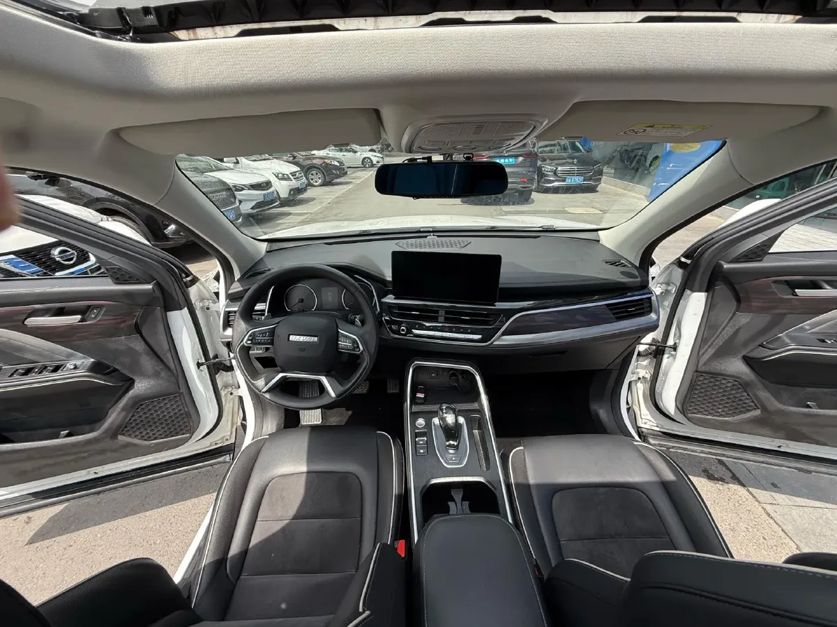 2021 Haval H6 1.5T 150HP L4 7DCT,autocango,china used car exporter,china ev exporter,chinese used car exporter,chinese used ev exporter