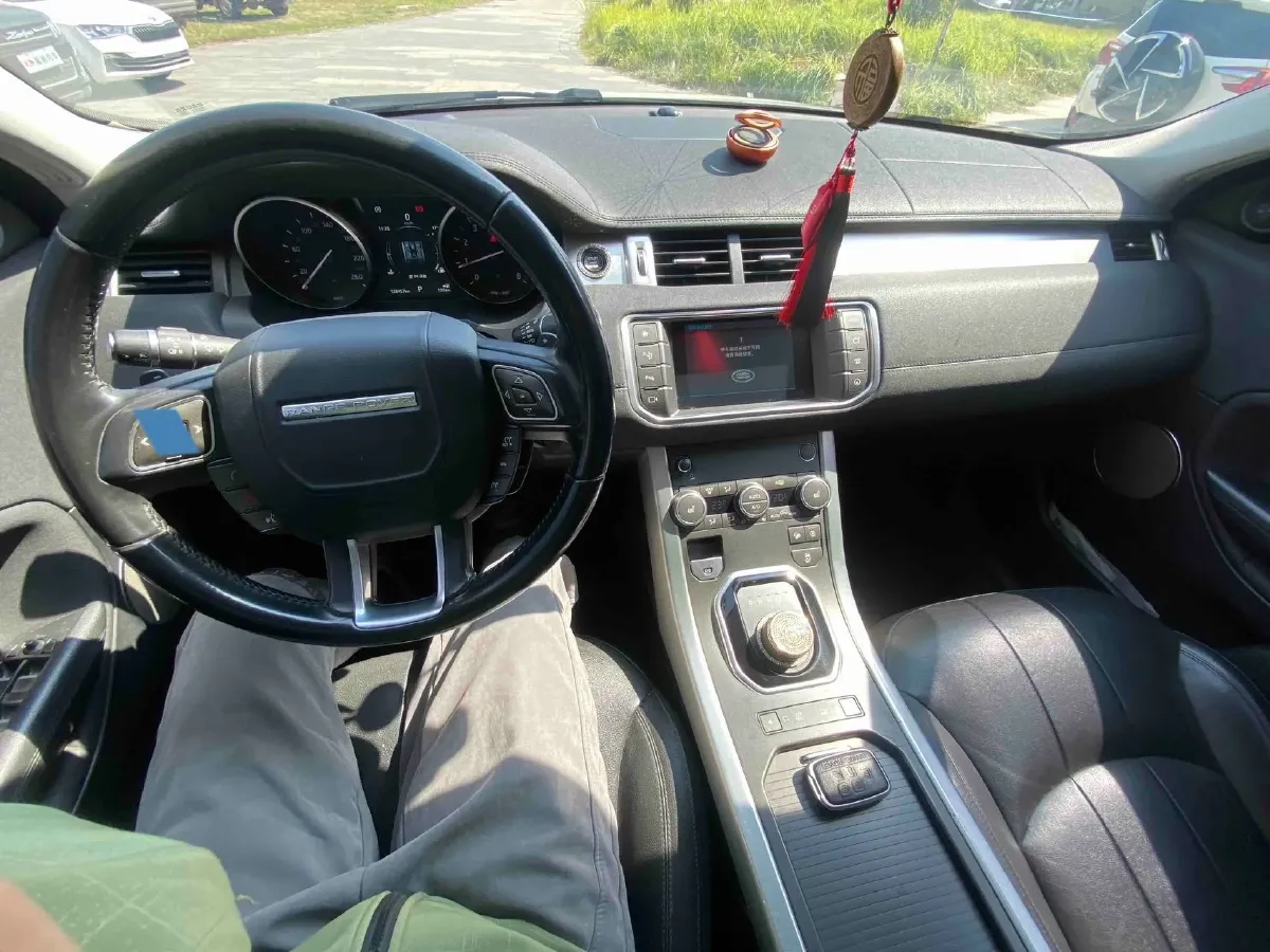 2018 Land Rover Range Rover Evoque 2.0T 241HP L4 9AT,autocango,china used car exporter,china ev exporter,chinese used car exporter,chinese used ev exporter