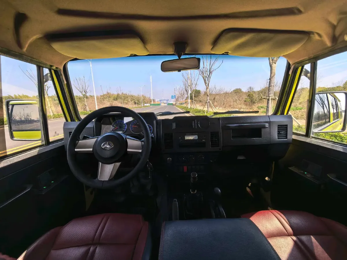 2019 BAW Battle Flag 1.5T 136HP L4 5MT,autocango,china used car exporter,china ev exporter,chinese used car exporter,chinese used ev exporter