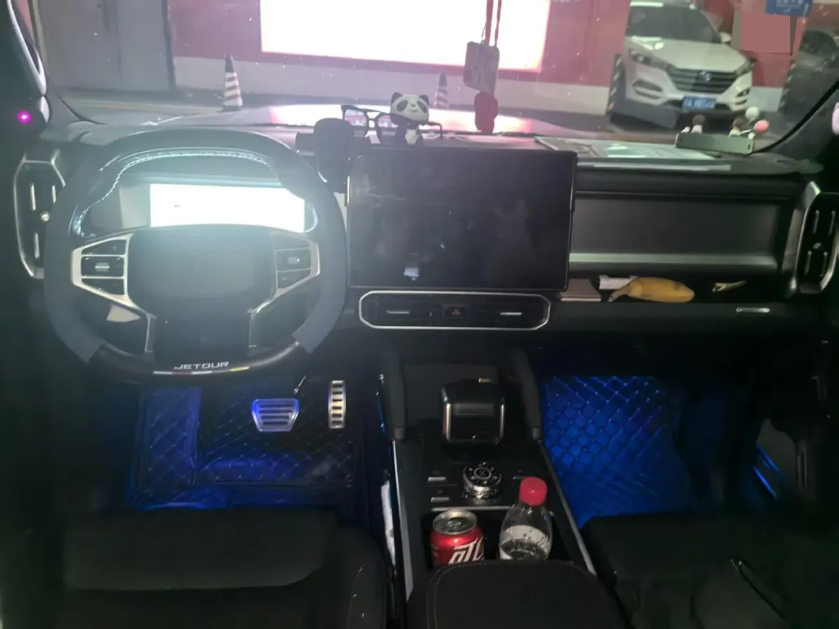 2023 Jetour Traveller 2.0T 254HP L4 7DCT,autocango,china used car exporter,china ev exporter,chinese used car exporter,chinese used ev exporter