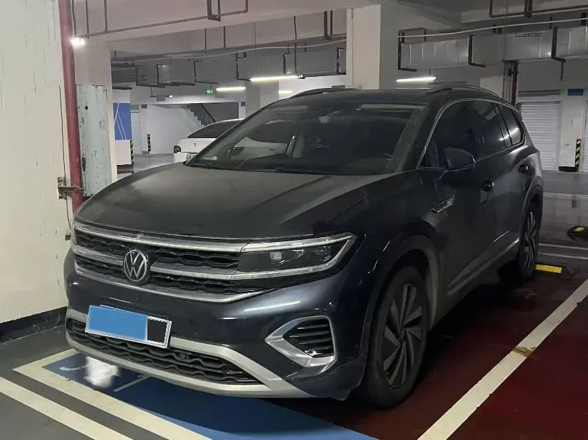 2021 Volkswagen Talagon 2.0T 220HP L4 7DCT,autocango,china used car exporter,china ev exporter,chinese used car exporter,chinese used ev exporter