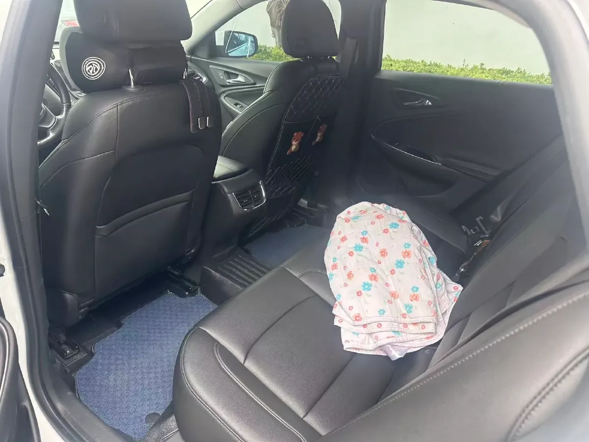 2022 Chevrolet Malibu XL 1.5T 169HP L4 9AT,autocango,china used car exporter,china ev exporter,chinese used car exporter,chinese used ev exporter