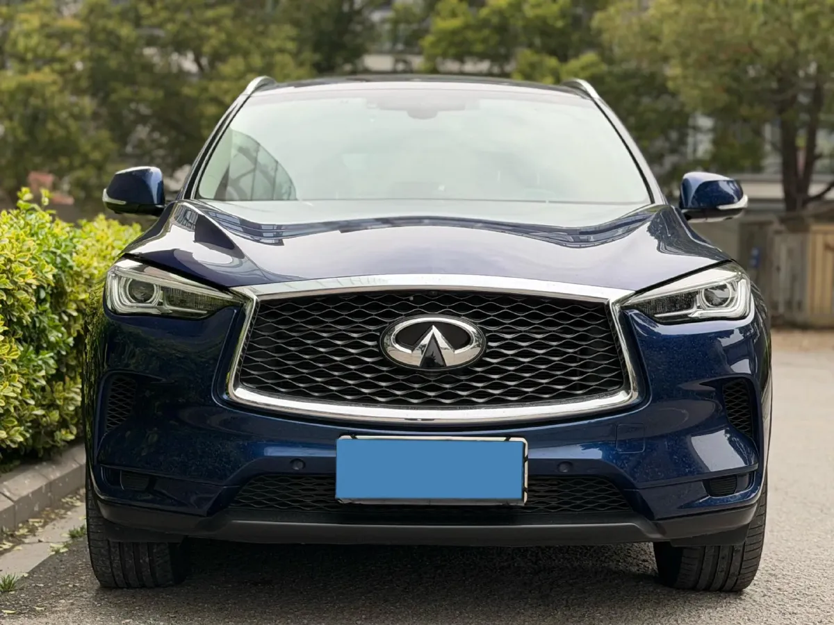 2020 Infiniti QX50 2.0T 272HP L4 CVT,autocango,china used car exporter,china ev exporter,chinese used car exporter,chinese used ev exporter