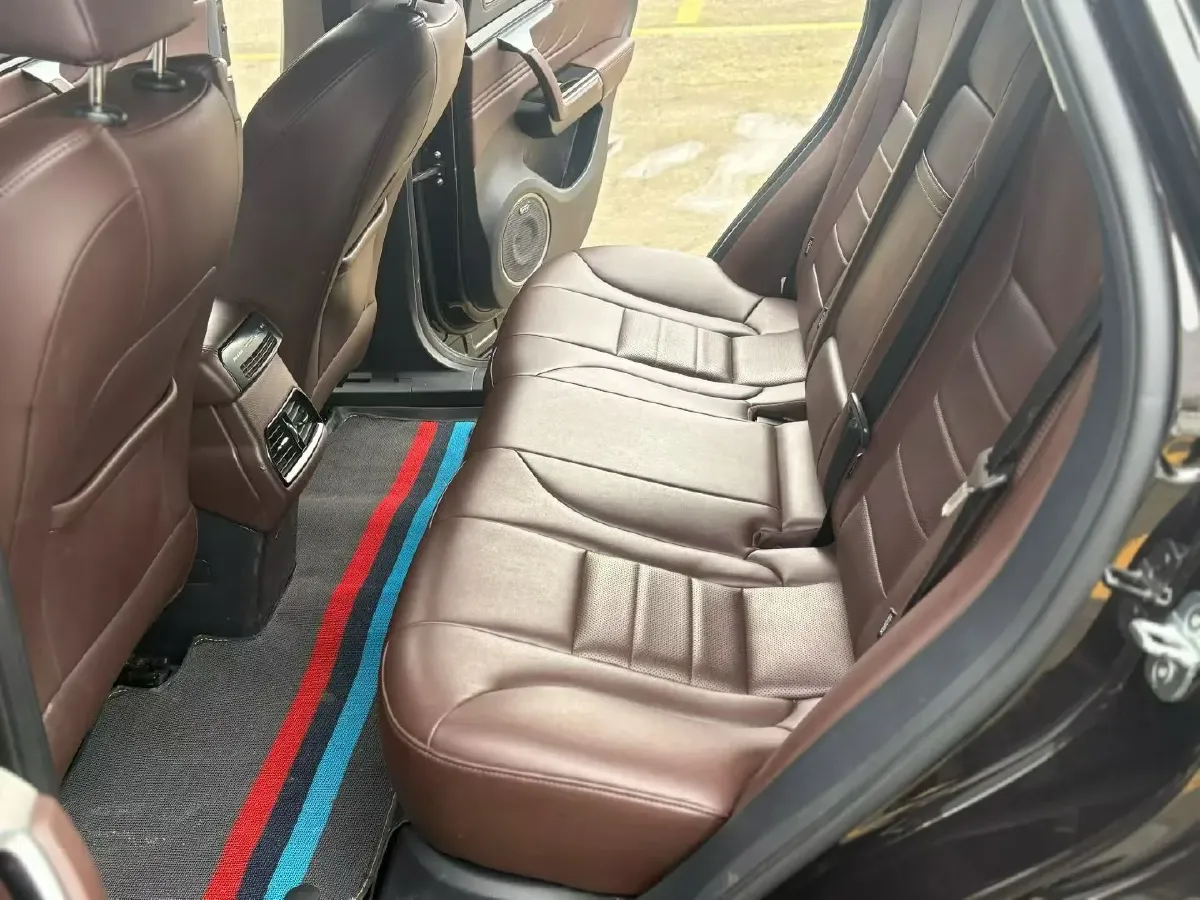 2017 WEY VV5 2.0T 197HP L4 7DCT,autocango,china used car exporter,china ev exporter,chinese used car exporter,chinese used ev exporter