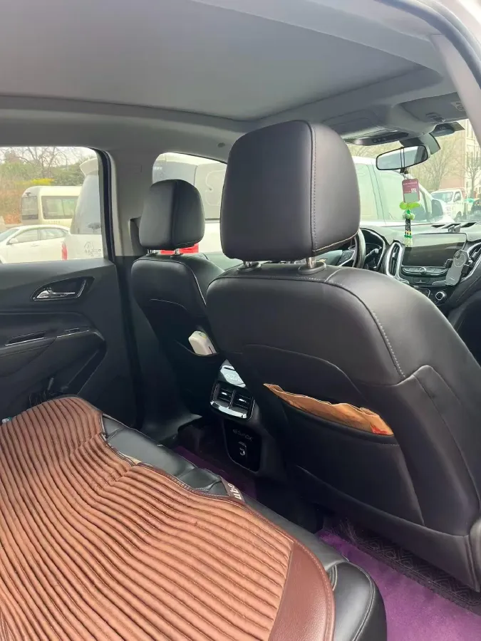 2018 Chevrolet Equinox 1.5T 180HP L4 6AT,autocango,china used car exporter,china ev exporter,chinese used car exporter,chinese used ev exporter