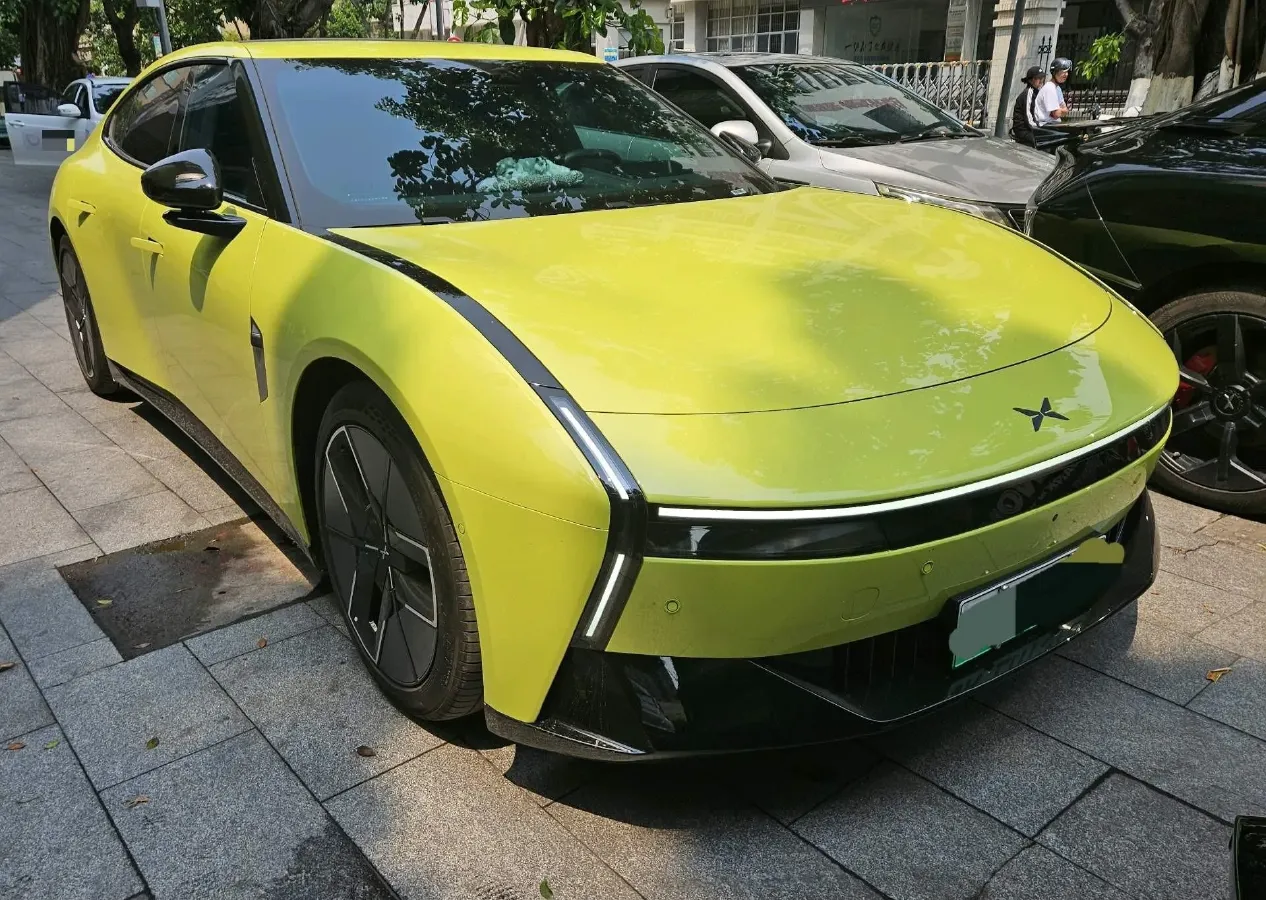 2025 Xpeng P7 BEV,autocango,china used car exporter,china ev exporter,chinese used car exporter,chinese used ev exporter