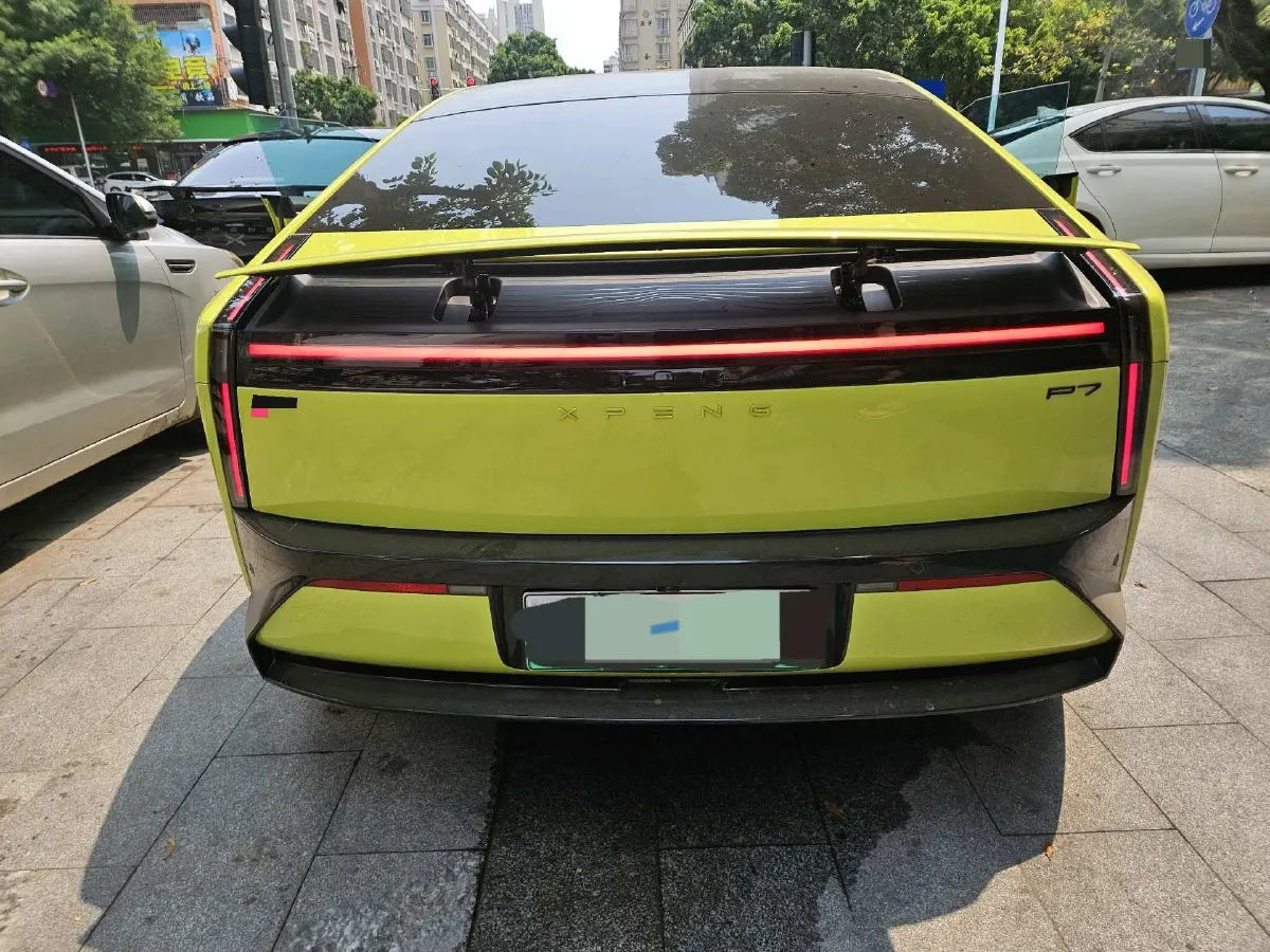 2025 Xpeng P7 BEV,autocango,china used car exporter,china ev exporter,chinese used car exporter,chinese used ev exporter
