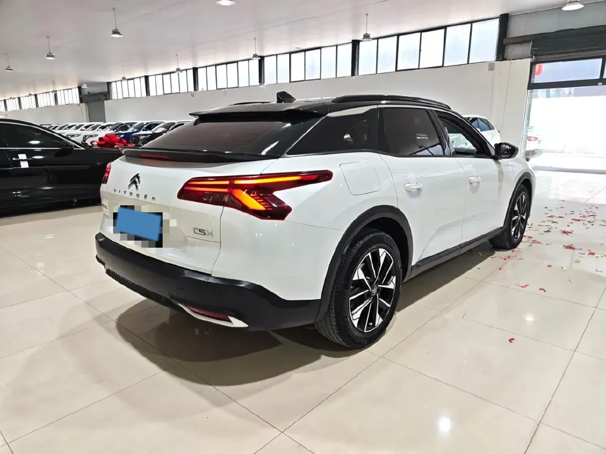 2021 Citroen C5 X 1.6T 175HP L4 8AT,autocango,china used car exporter,china ev exporter,chinese used car exporter,chinese used ev exporter