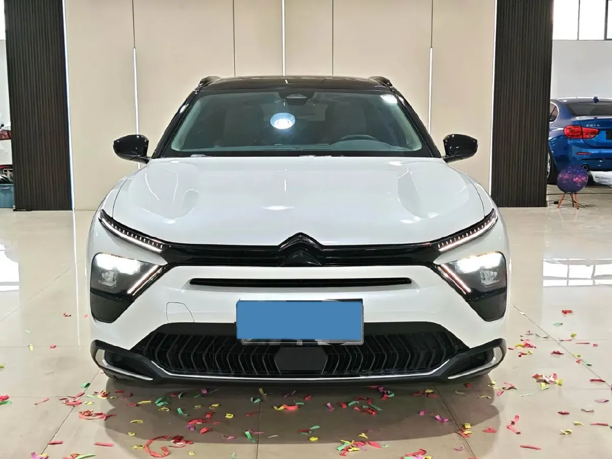 2021 Citroen C5 X 1.6T 175HP L4 8AT,autocango,china used car exporter,china ev exporter,chinese used car exporter,chinese used ev exporter