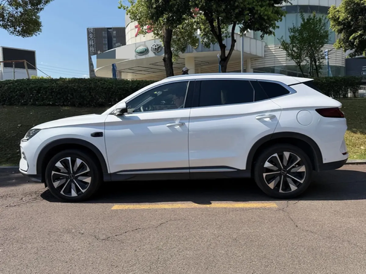 2025 BYD Song Plus 1.5L 101HP L4 E-CVT PHEV 18.3KWH,autocango,china used car exporter,china ev exporter,chinese used car exporter,chinese used ev exporter