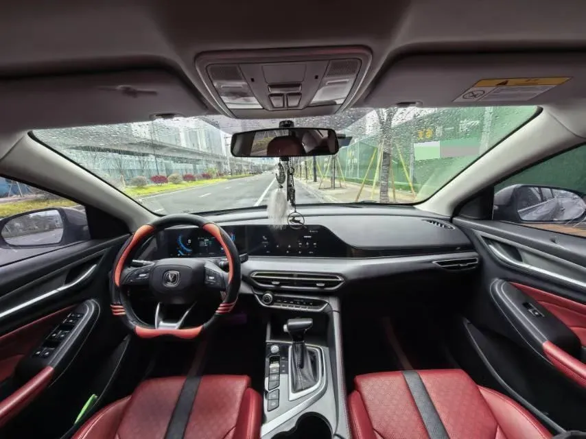 2021 ChangAn Eado 1.4T 160HP L4 7DCT,autocango,china used car exporter,china ev exporter,chinese used car exporter,chinese used ev exporter