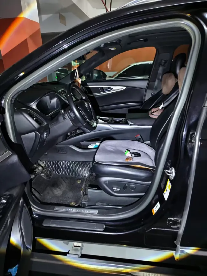 2019 Lincoln Nautilus 2.0T 224HP L4 8AT,autocango,china used car exporter,china ev exporter,chinese used car exporter,chinese used ev exporter