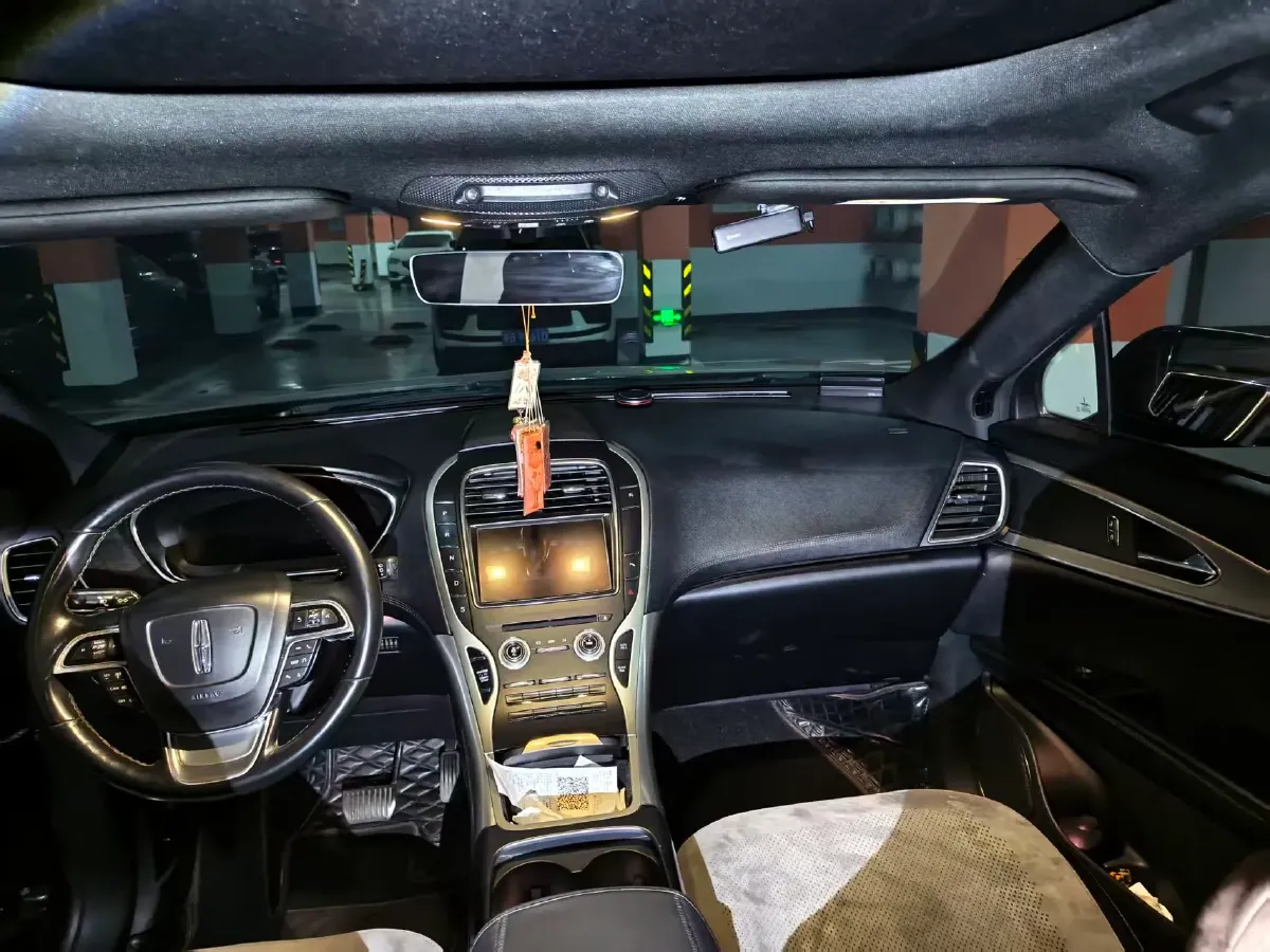 2019 Lincoln Nautilus 2.0T 224HP L4 8AT,autocango,china used car exporter,china ev exporter,chinese used car exporter,chinese used ev exporter