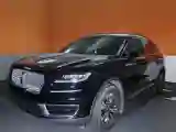 2019 Lincoln Nautilus 2.0T 224HP L4 8AT