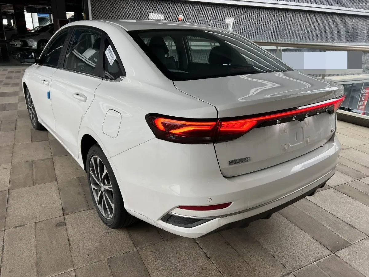 2026 Geely Emgrand 1.5L 120HP L4 CVT,autocango,china used car exporter,china ev exporter,chinese used car exporter,chinese used ev exporter