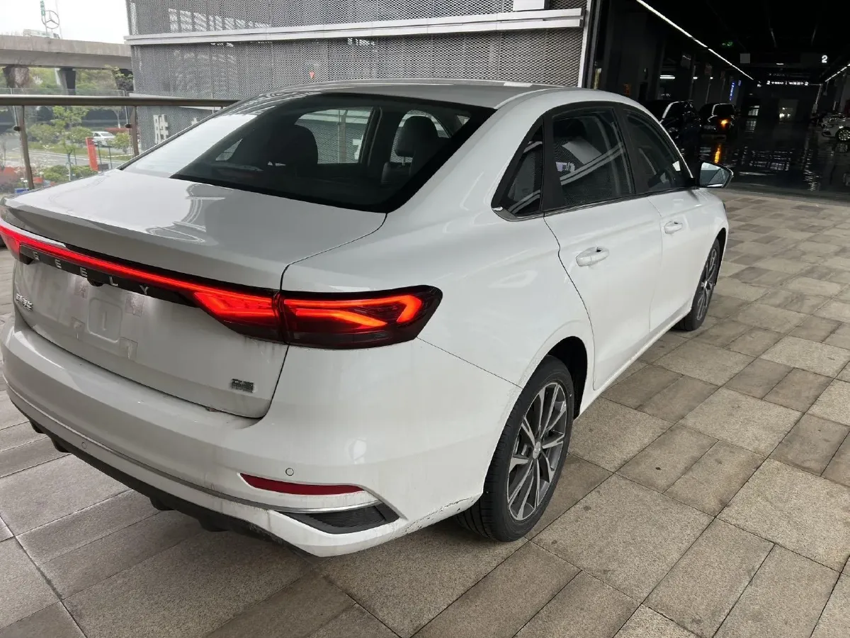 2026 Geely Emgrand 1.5L 120HP L4 CVT,autocango,china used car exporter,china ev exporter,chinese used car exporter,chinese used ev exporter