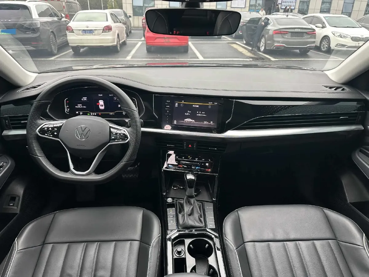 2023 Volkswagen Passat 2.0T 186HP L4 7DCT,autocango,china used car exporter,china ev exporter,chinese used car exporter,chinese used ev exporter