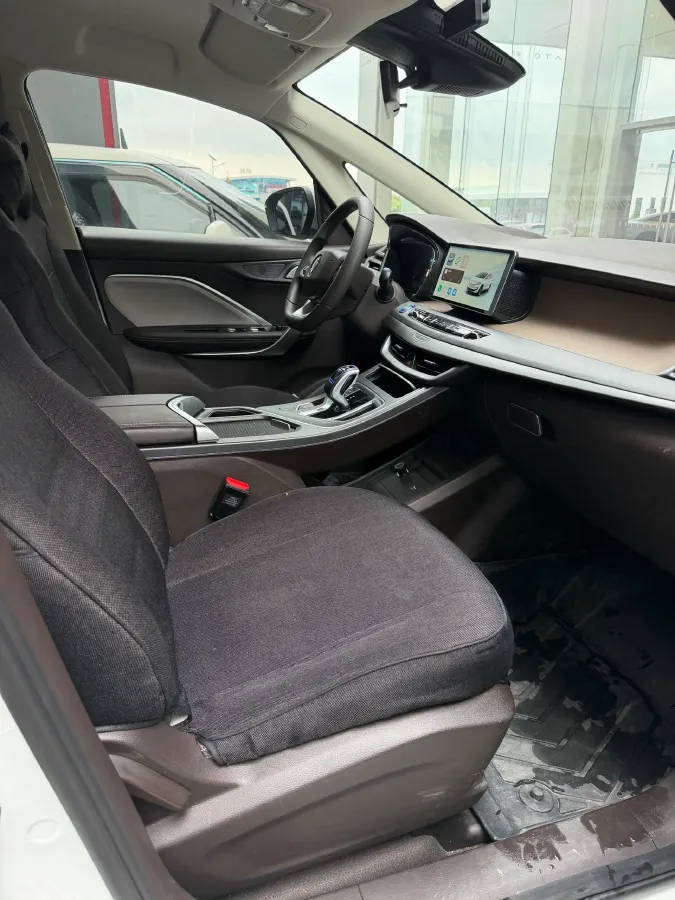 2025 Livan 8 BEV 68.03KWH,autocango,china used car exporter,china ev exporter,chinese used car exporter,chinese used ev exporter