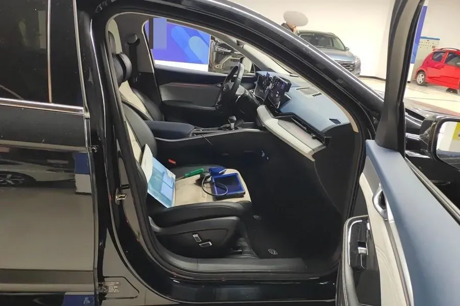 2021 Geely Preface 2.0T 190HP L4 7DCT,autocango,china used car exporter,china ev exporter,chinese used car exporter,chinese used ev exporter