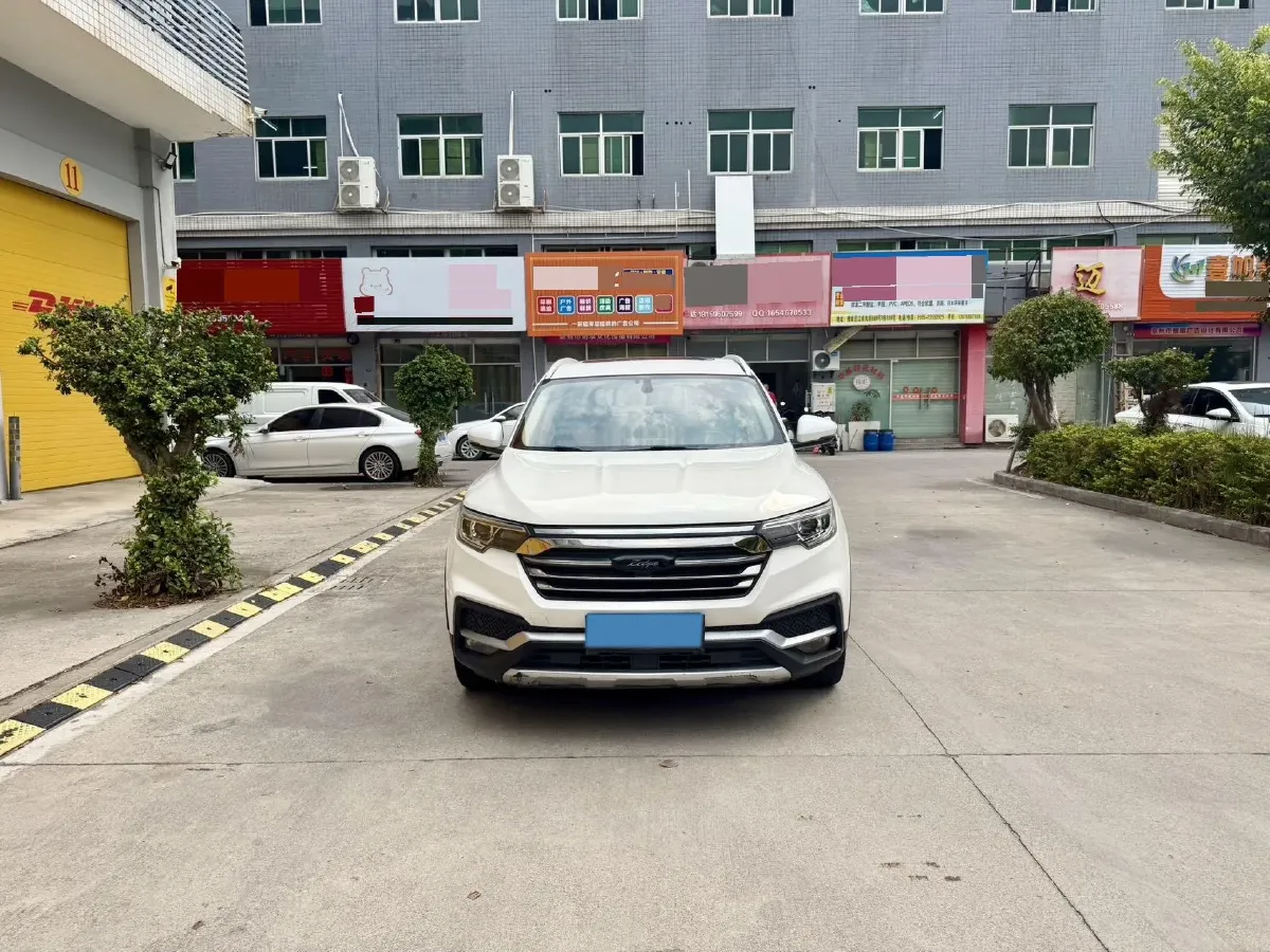 2018 Zotye T500 1.5T 156HP L4 6AT,autocango,china used car exporter,china ev exporter,chinese used car exporter,chinese used ev exporter