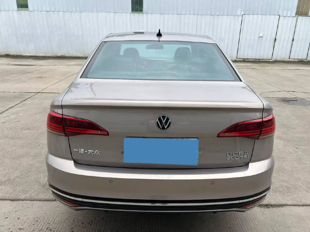 2023 Volkswagen Bora 1.2T 116HP L4 7DCT,autocango,china used car exporter,china ev exporter,chinese used car exporter,chinese used ev exporter
