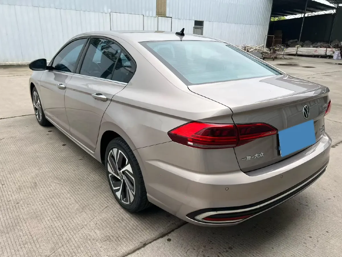 2023 Volkswagen Bora 1.2T 116HP L4 7DCT,autocango,china used car exporter,china ev exporter,chinese used car exporter,chinese used ev exporter