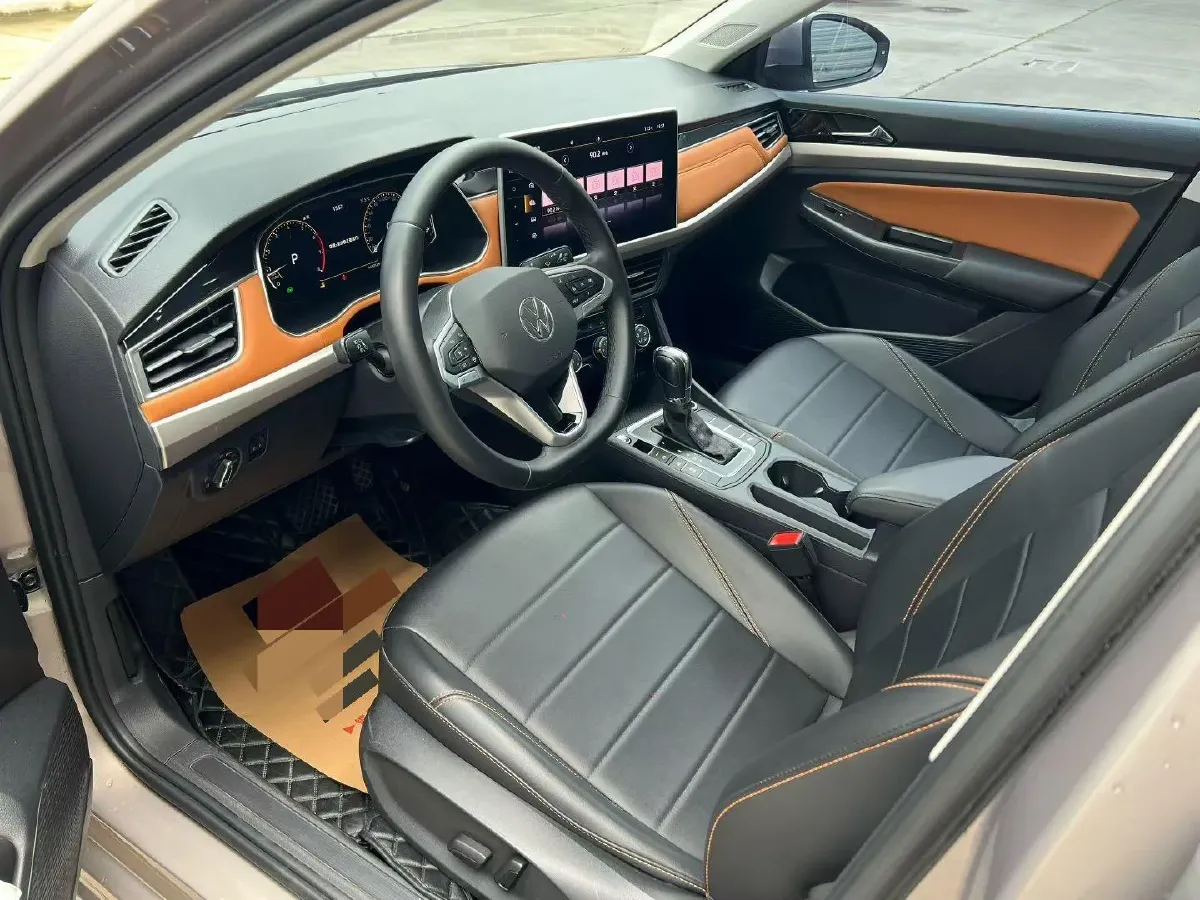 2023 Volkswagen Bora 1.2T 116HP L4 7DCT,autocango,china used car exporter,china ev exporter,chinese used car exporter,chinese used ev exporter