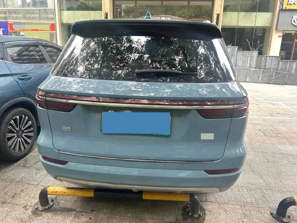 2021 Li ONE Range Extended 131HP REEV 40.5KWH,autocango,china used car exporter,china ev exporter,chinese used car exporter,chinese used ev exporter