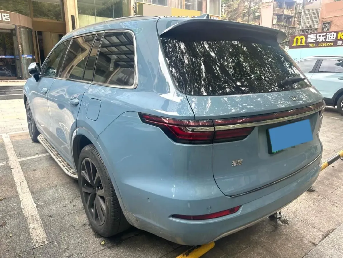 2021 Li ONE Range Extended 131HP REEV 40.5KWH,autocango,china used car exporter,china ev exporter,chinese used car exporter,chinese used ev exporter